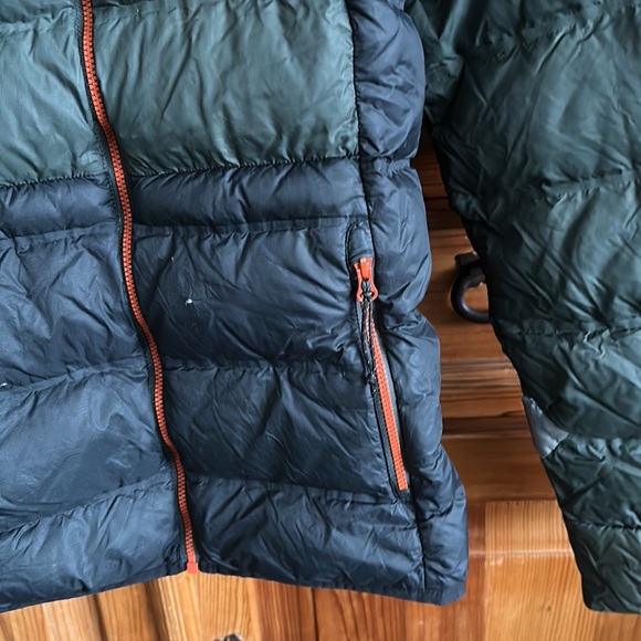 Columbia Down Jacket - Picture 4 of 7